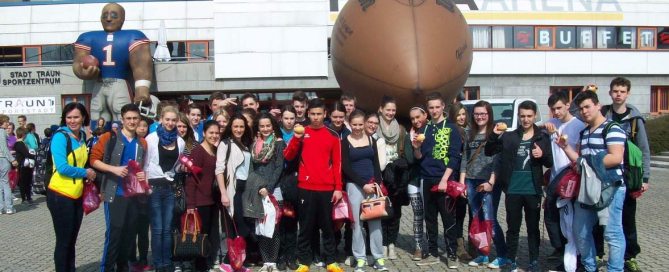 Football und Chearleader Schoolday 2014
